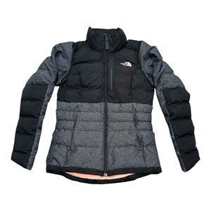 The North Face Denali Down zip up Jacket in black and grey women’s size xs